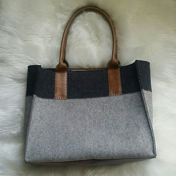 Graf & Lantz Handbags - Anthropologie Graf & Lantz merino wool tote
